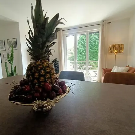 The Chic Liberation * Νίκαια